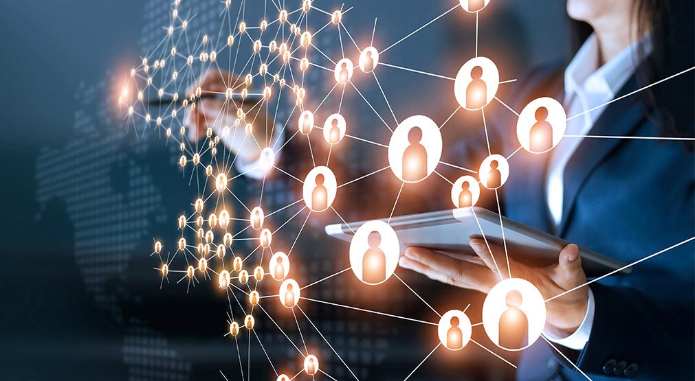 Ondas Exponenciais e Resiliência Digital