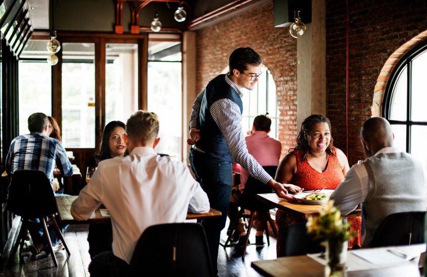 6 dicas para impulsionar seu restaurante com social commerce