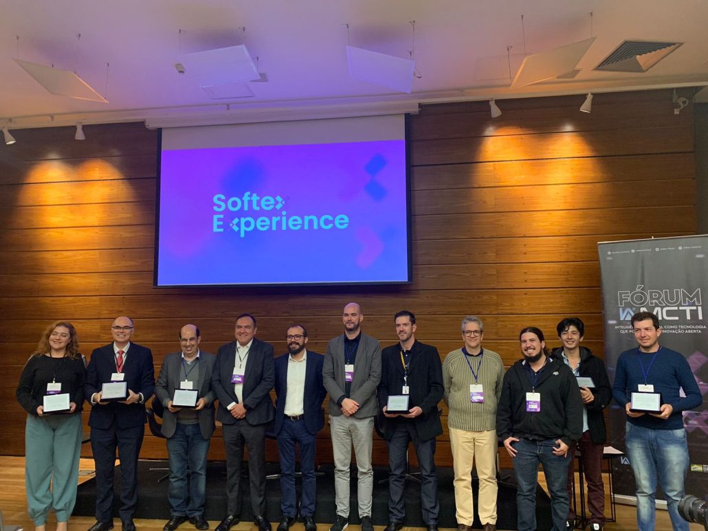 Programa IA² MCTI premia ICTs durante o Softex Experience