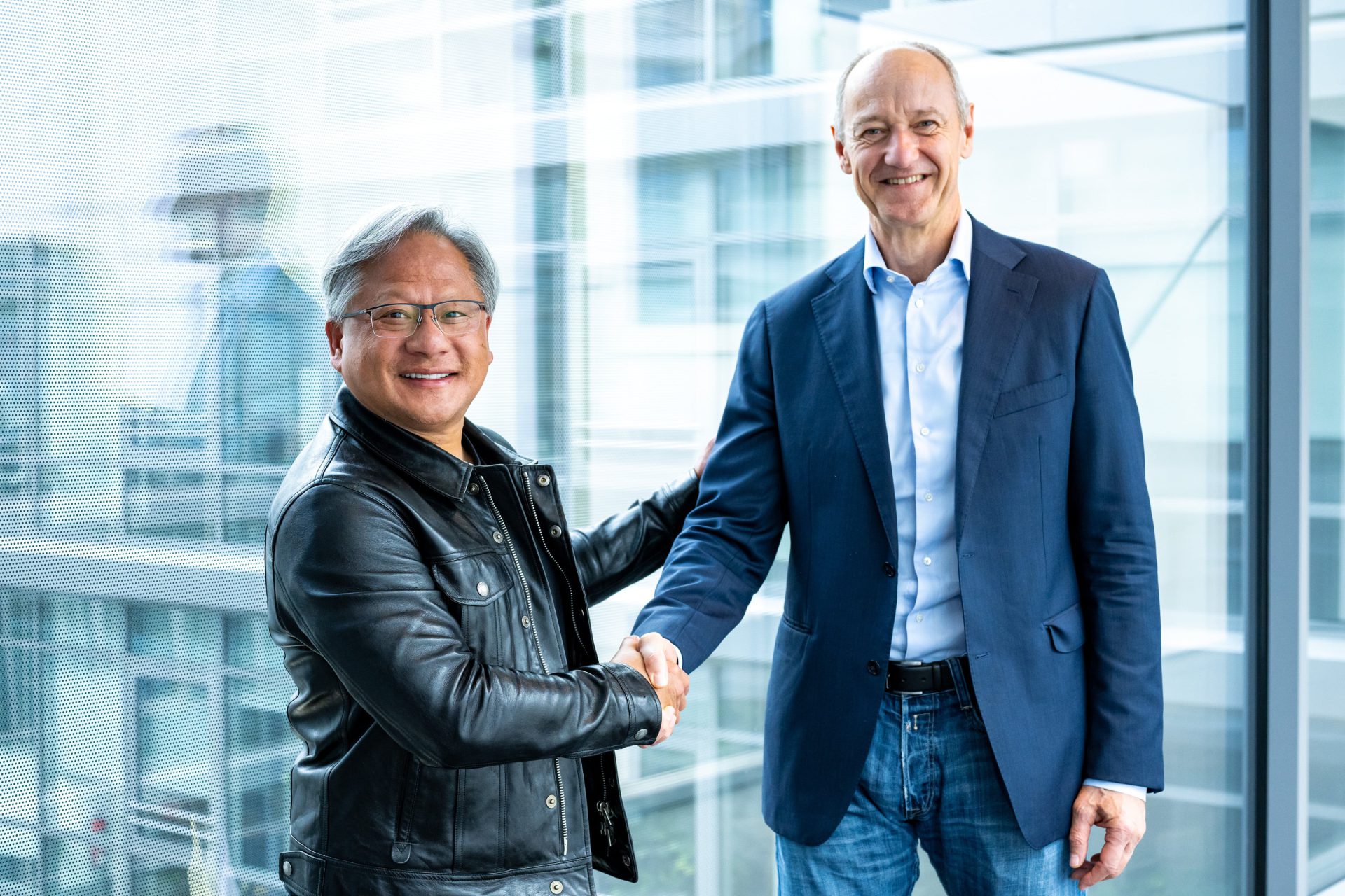 Siemens e NVIDIA habilitam metaverso industrial