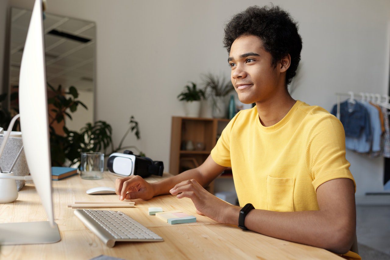 NIC.br promove curso online gratuito sobre tecnologias Web