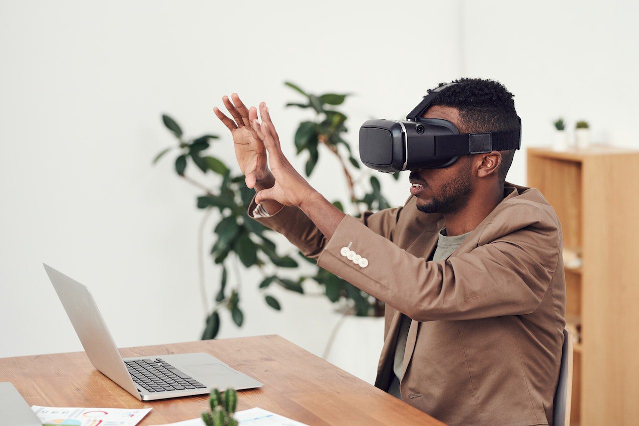Digio cria espaço virtual para colaboradores remotos experienciarem o escritório físico