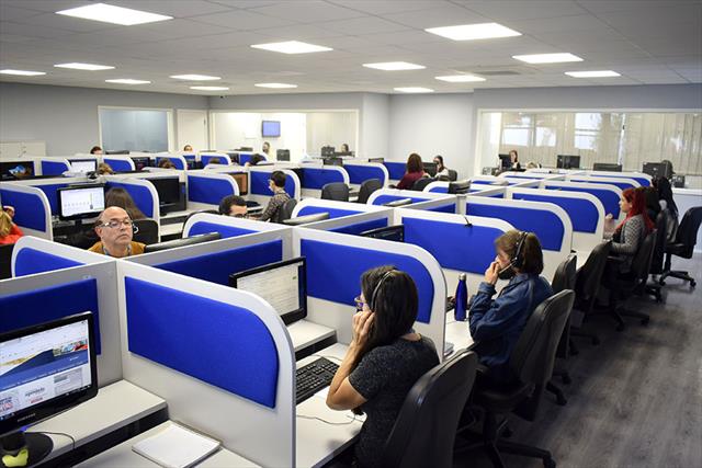 Central 156 da Prefeitura de Curitiba registra mais de 12,9 milhões de atendimentos em 2023