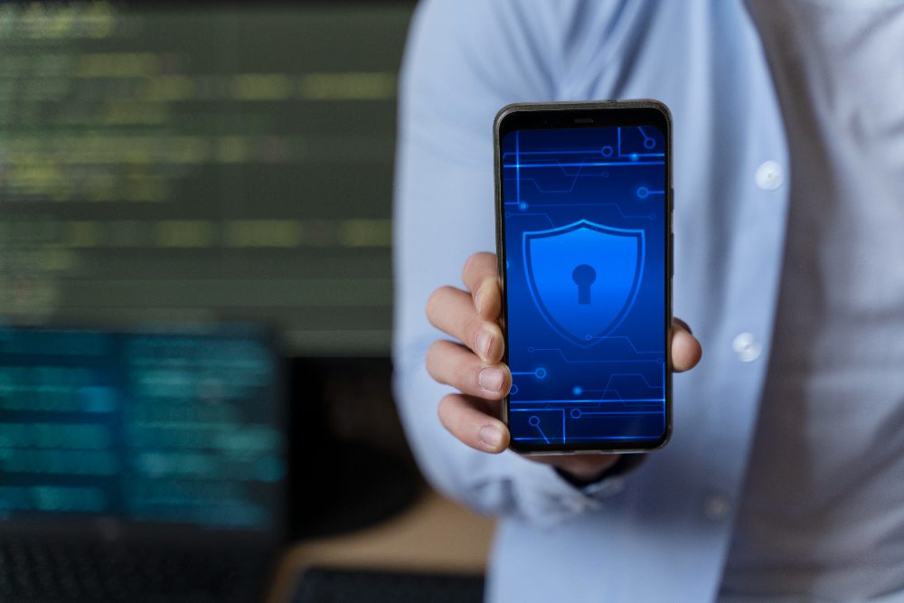 5 dicas para proteger seu celular durante as festas e férias de fim de ano e evitar dor de cabeça  