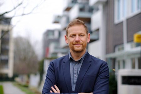 "A chave para cidades mais felizes está na conexão entre as pessoas” diz Charles Montgomery, renomado autor do livro “Happy Cities”