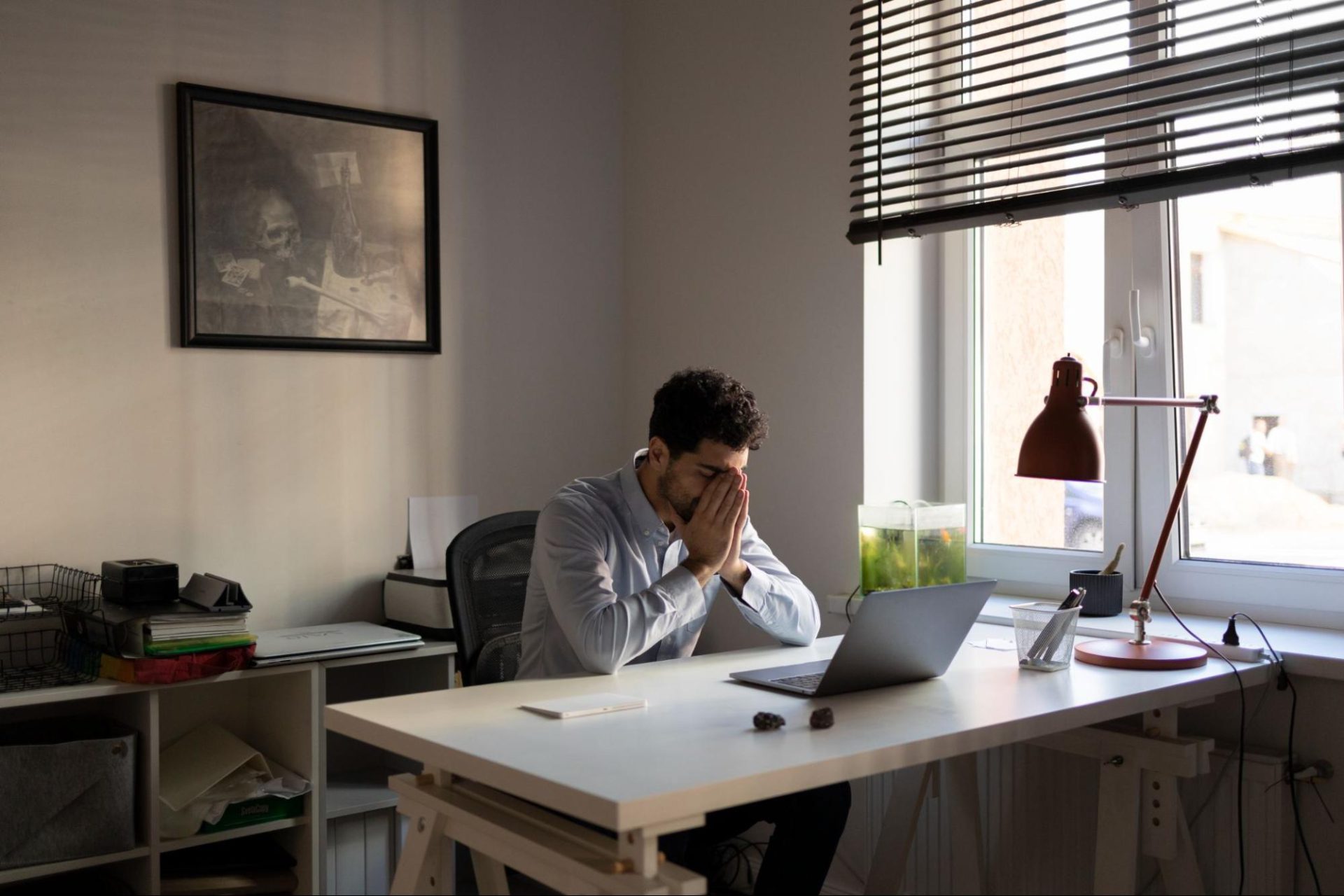 Uso de software de monitoramento de funcionários requer transparência, alerta especialista
