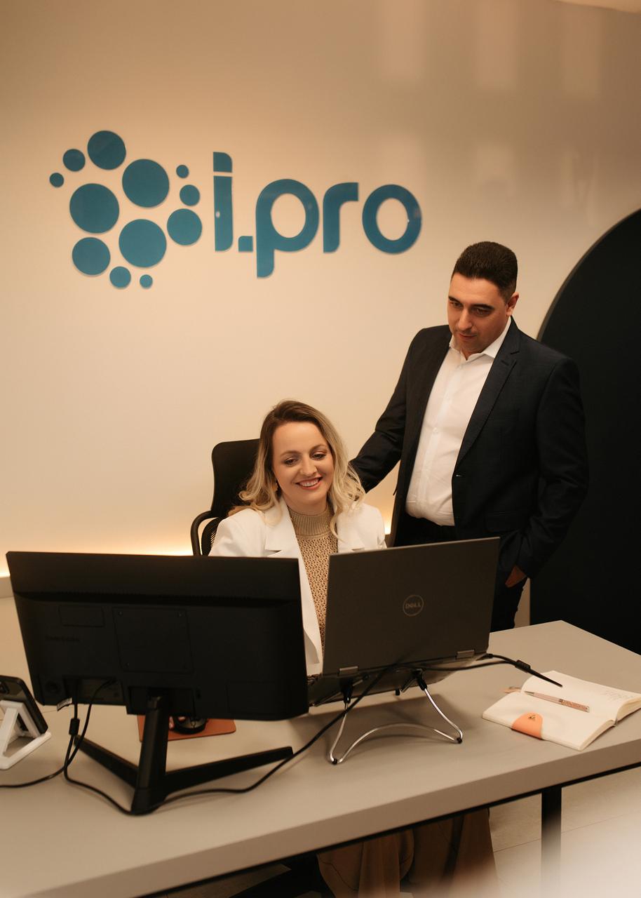 Sebrae/PR lança guia com 10 tendências de IA para pequenos negócios