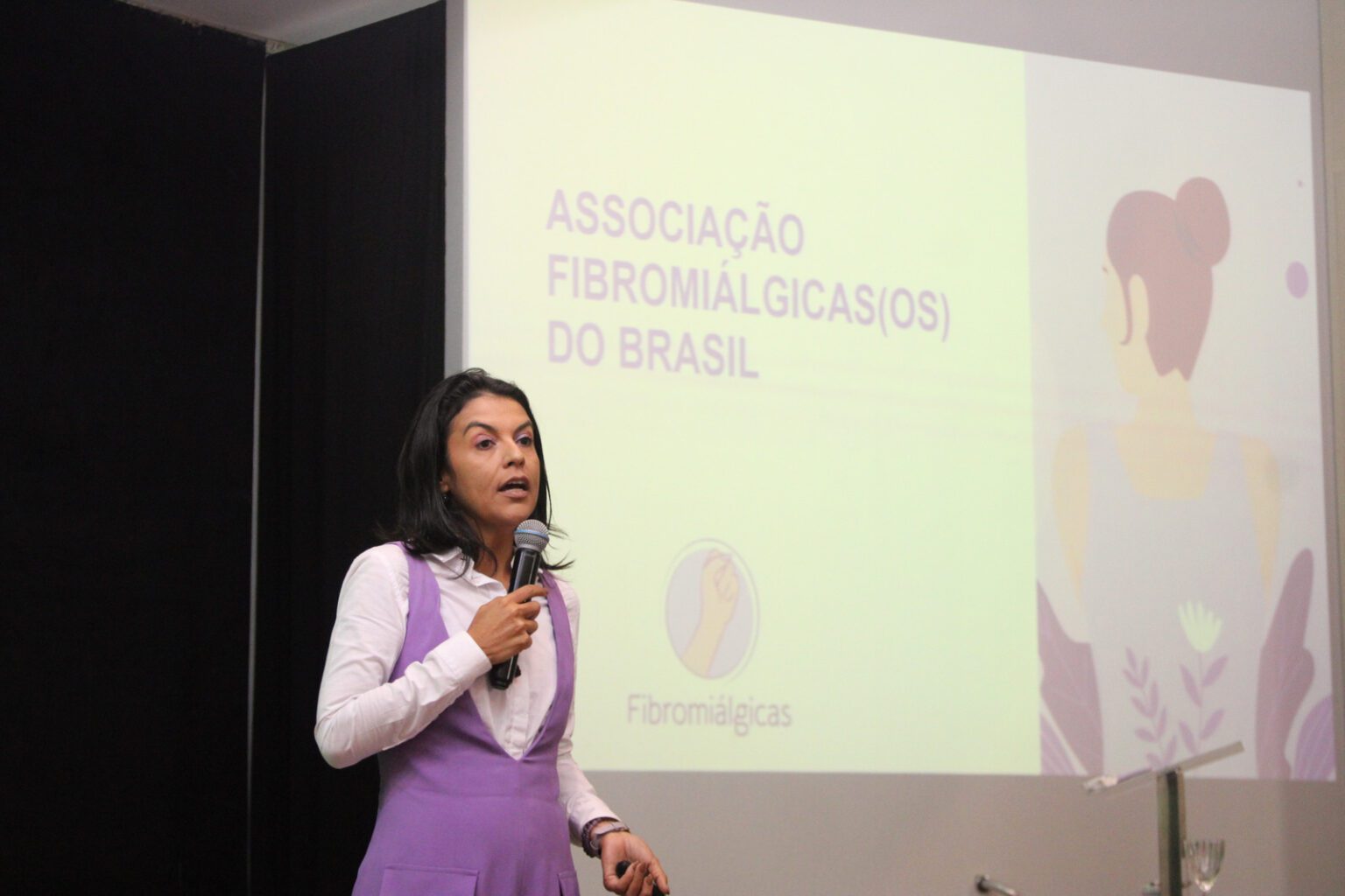 Plataforma gratuita conecta pessoas com fibromialgia em rede nacional de acolhimento e informação