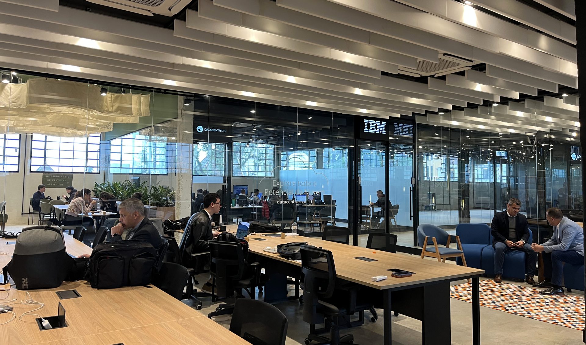 IBM inaugura HUB Sul, em Porto Alegre, para acelerar inovação e crescimento de empresas na região